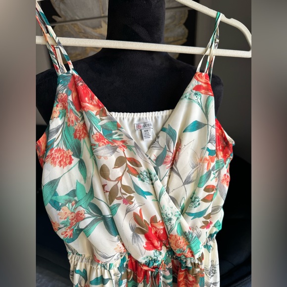 Guess white floral maxi dress with adjustable spaghetti straps. Size medium. - Picture 3 of 6